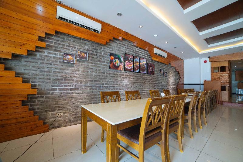 Reddoorz Premium @ Korea Town Angeles City Ngoại thất bức ảnh